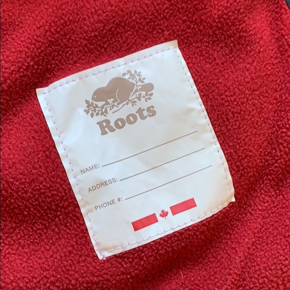 NWOT ROOTS Kids Varsity League Vest - Picture 8 of 8